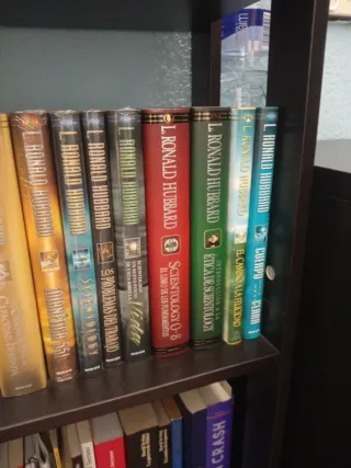 Colección completa Scientology. (19 libros)