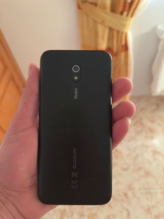 Teléfono móvil negro