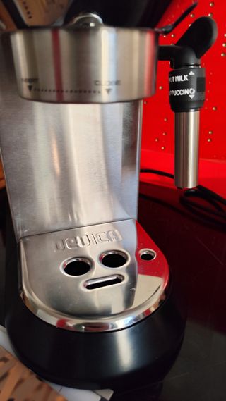 Cafetera DeLonghi Dedica Style