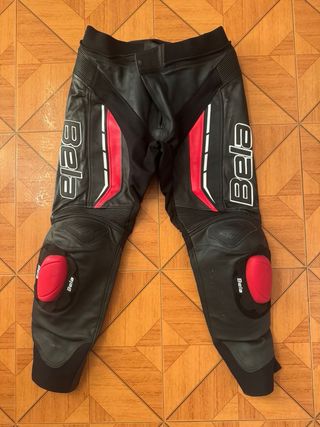 Mono de cuero Bela para moto