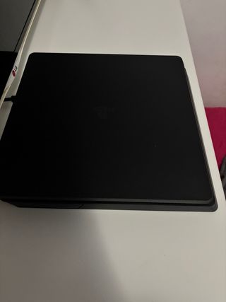 PlayStation 4 (PS4) Negra