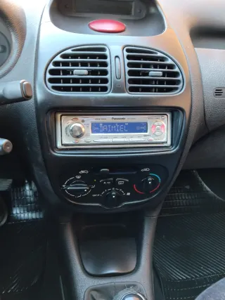 Peugeot 206 2000