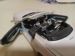 Lexus SC430 Maisto Blanco