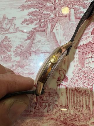 Omega Genève cordino in oro antico