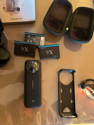 Cámara Acción Insta360 X4 + Accesorios