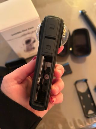 Cámara Acción Insta360 X4 + Accesorios