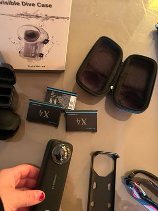 Cámara Acción Insta360 X4 + Accesorios