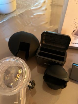 Cámara Acción Insta360 X4 + Accesorios