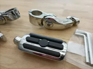 Estriberas autovía Harley Davidson y motos custom