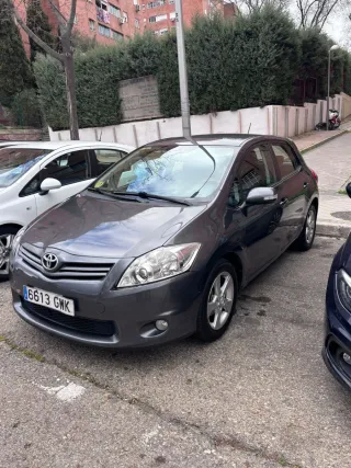 Toyota Auris 2010
