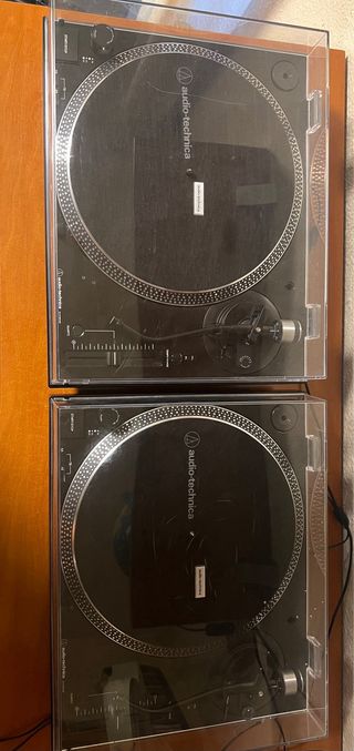 Pareja Tocadiscos Audiotechnica ATP-LP120XUSB