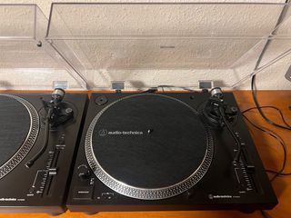 Pareja Tocadiscos Audiotechnica ATP-LP120XUSB