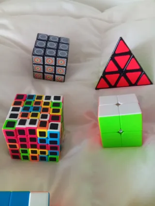 Lote de cubos de Rubik