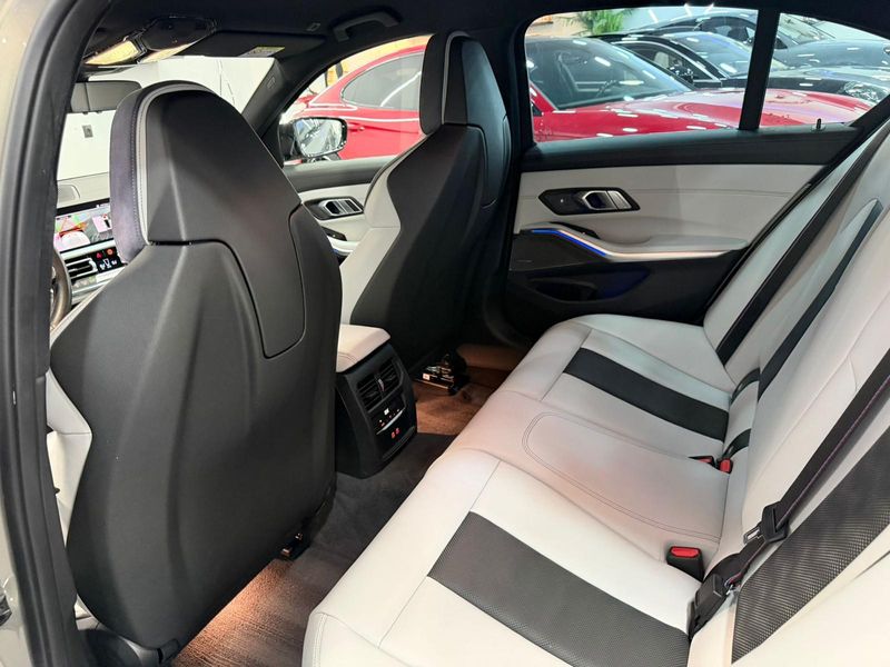 BMW Serie 3 2021, foto 10