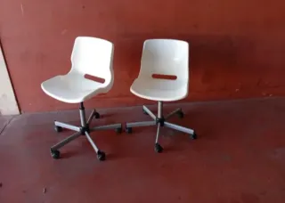 Una Silla. Ikea Regulable Altura