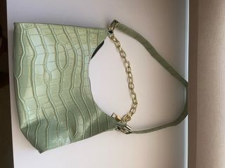 Bolso verde efecto piel cocodrilo