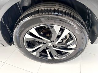 Peugeot 2008 Allure BlueHDI 81kW (110CV)