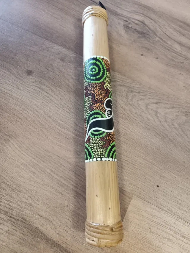 Palo de lluvia 40cm con diseño tribal