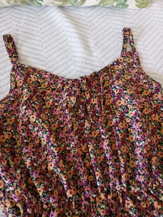 Vestido floral tirantes