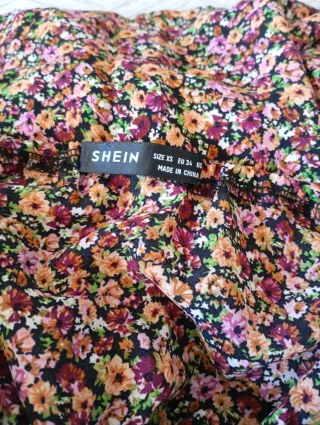 Vestido floral tirantes