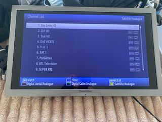 TechniSat TV 32 (No Smart TV)