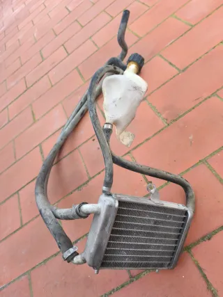 Radiador Sonic con depósito