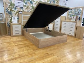 Canapé abatible 135x190 ¡¡Gran capacidad!!