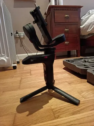 Estabilizador Zhiyun Weebill S