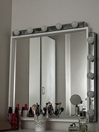 Espejo Tocador con bombillas led incluidas