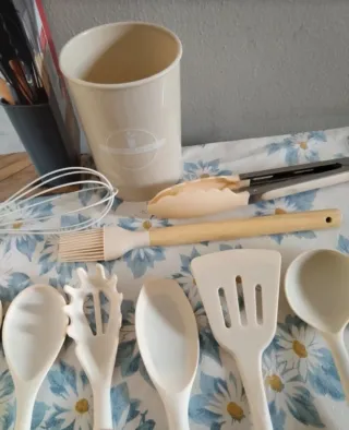 Set Utensili Cucina Silicone e Legno