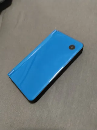 Nintendo 3DS XL Azul + Cargador + Juegos