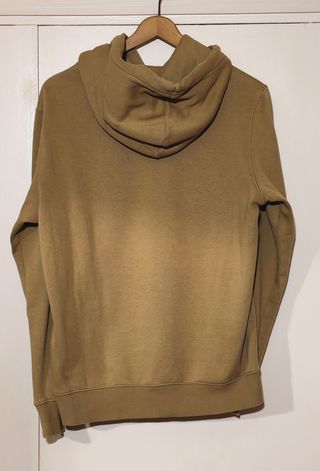 Sudadera con capucha beige