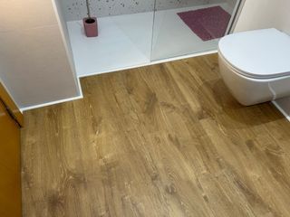 Tarima flotante y parquet