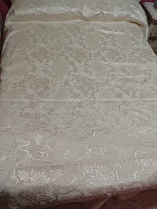 Colcha antigua color pastel,Rf 017