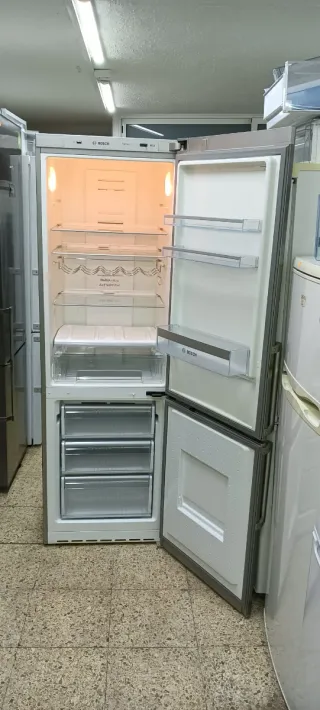 Nevera Bosch Acero Inoxidable no Frost energía A+