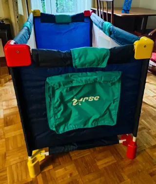 Cuna de viaje plegable