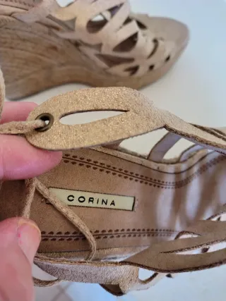 Sandalias cuña Corina Ibiza boho doradas talla 40