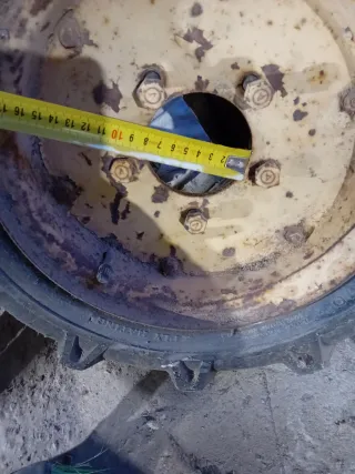 Rueda Tractor Cosechadora