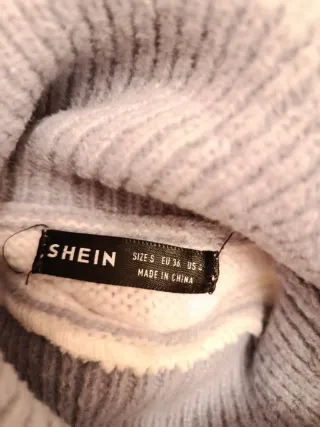 Jersey Shein cuello alto rayas S