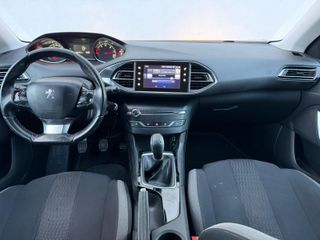 Peugeot 308 2016 hdi diesel unico dueño