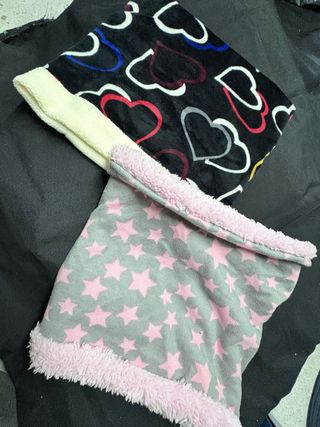 Braga cuello corazón y estrellas