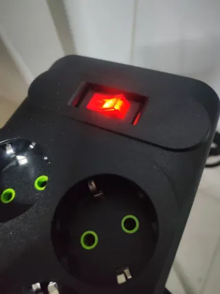 Regleta Setup GAMER. 10 Tomas + 6 USB (2x USB-C)