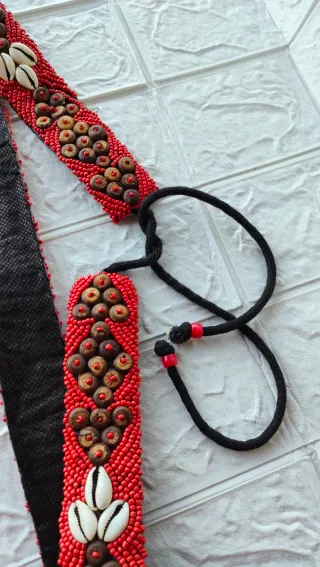 Cinturón Vintage Abalorios y Conchas