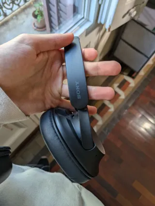 Auriculares Sony WH-CH720N + funda