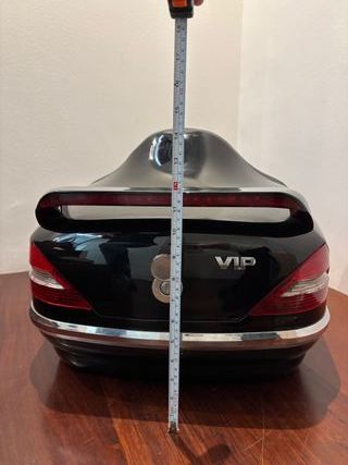 Baúl Moto VIP Negro con Luz Trasera
