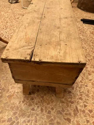 Arpón de madera viejo