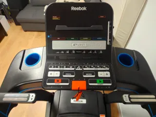 Cinta de correr Reebok Jet 300