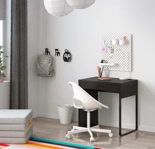 Escritorio IKEA Negro y Marrón