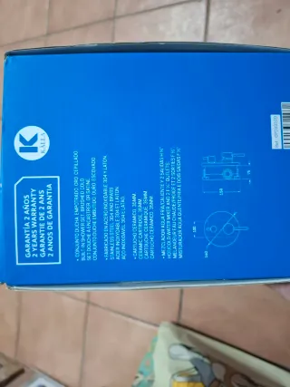 Grifería empotrable ducha oro cepillado