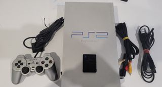 PlayStation 2 Edición Aqua (SCPH-50004)